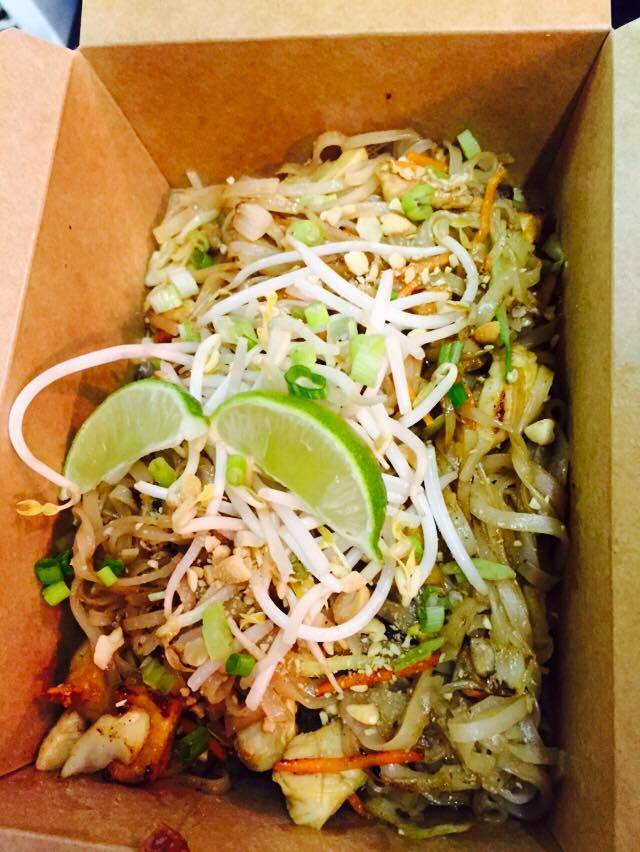 Kapow Kitchen | restaurant | 1362 Naamas Creek Rd Booths Corner Farmers Market Lower Level, Garnet Valley, PA 19060, USA | 4844808442 OR +1 484-480-8442