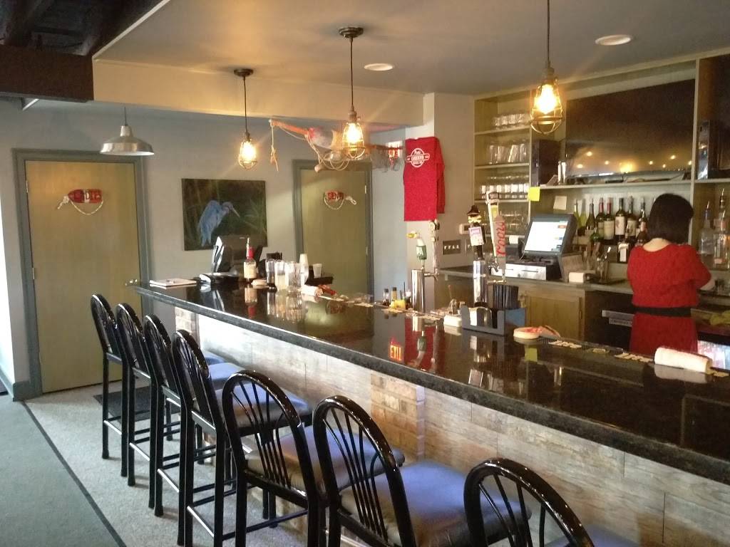 Petie Greens | restaurant | 6103 Drum Point Rd, Deale, MD 20751, USA | 4108671488 OR +1 410-867-1488