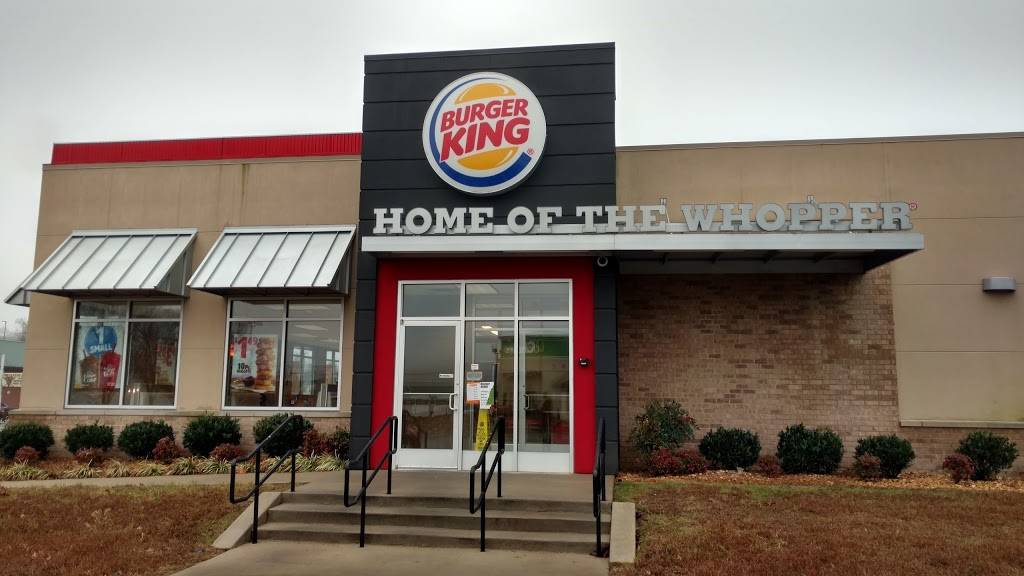 Burger King | restaurant | 664 N Riverside Dr, Clarksville, TN 37040, USA | 9316455802 OR +1 931-645-5802