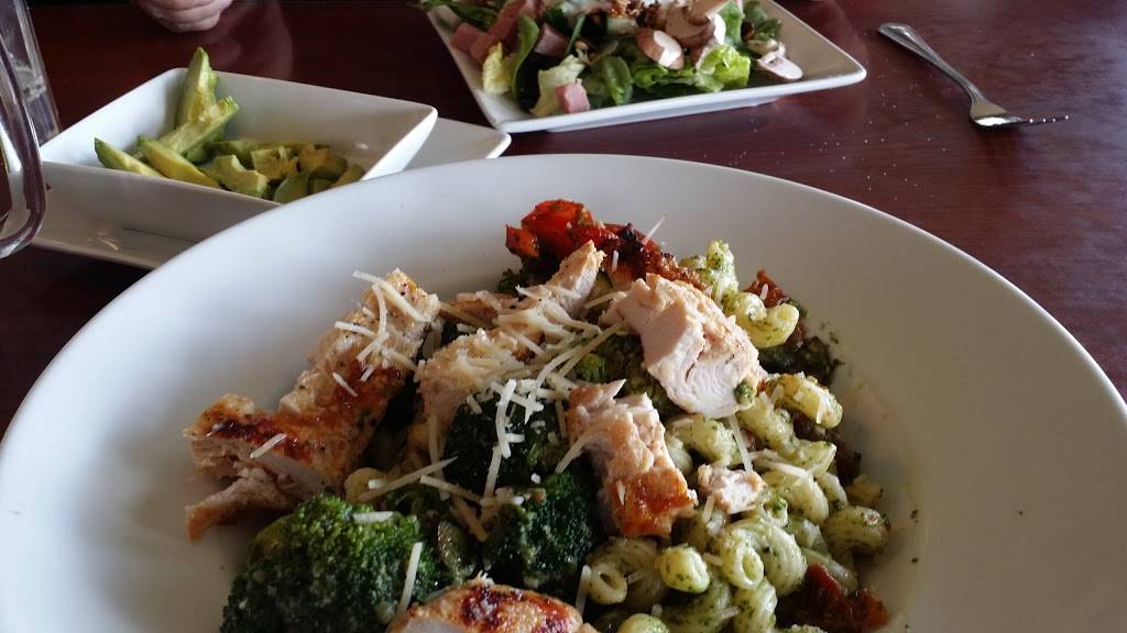 Ruby Tuesday | restaurant | 2757 Godwin Blvd, Suffolk, VA 23434, USA | 7579232860 OR +1 757-923-2860