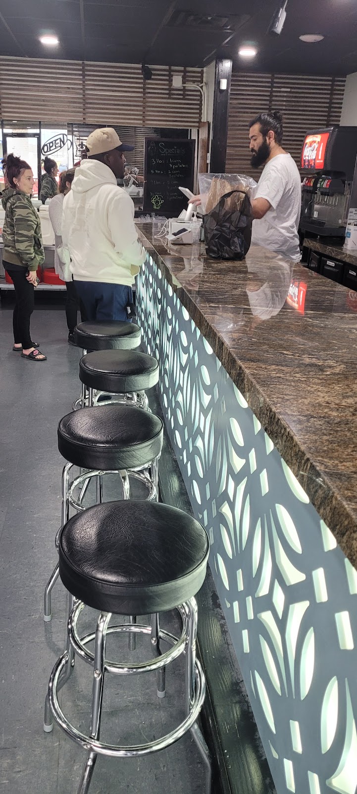 SEAFOOD CORNER | restaurant | 13654 Airline Hwy, Gonzales, LA 70737, USA | 2256446706 OR +1 225-644-6706