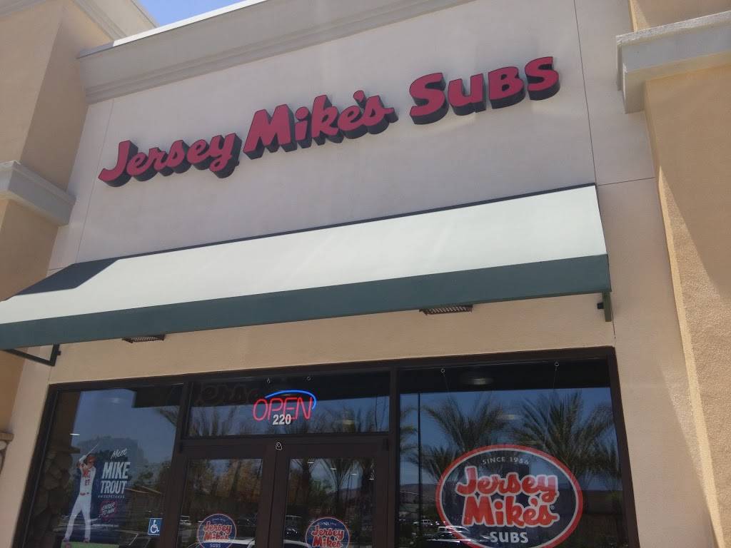 Jersey Mikes Subs | meal takeaway | 2756, 1755 E Lugonia Ave, Redlands, CA 92374, USA | 9097943957 OR +1 909-794-3957