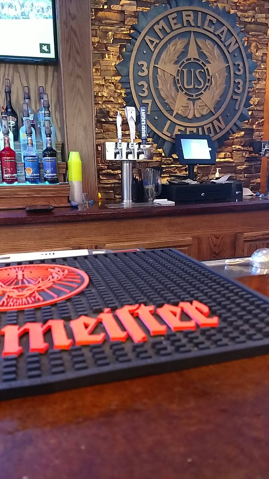 The Dive Bar and Grill | restaurant | 412 Eastern Ave suite A, Sunman, IN 47041, USA | 8126234040 OR +1 812-623-4040