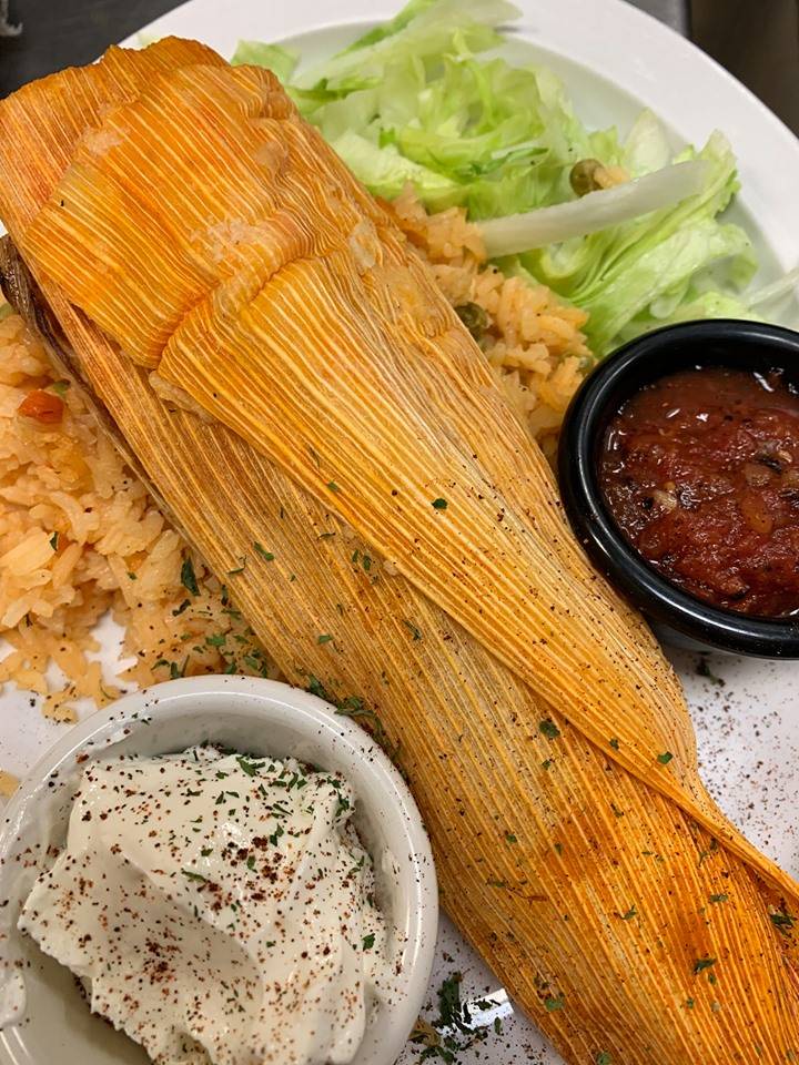 The Tap & Feed Shed | restaurant | 113 E 4th St, Hoyt, KS 66440, USA | 7854901999 OR +1 785-490-1999