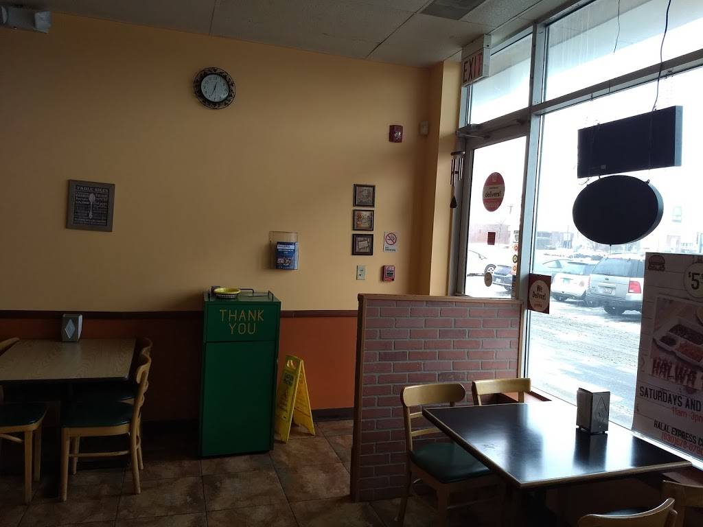 Halal Express Pizza | restaurant | 17 W 731 E Roosevelt Rd, Oakbrook Terrace, IL 60181, USA | 6306780790 OR +1 630-678-0790