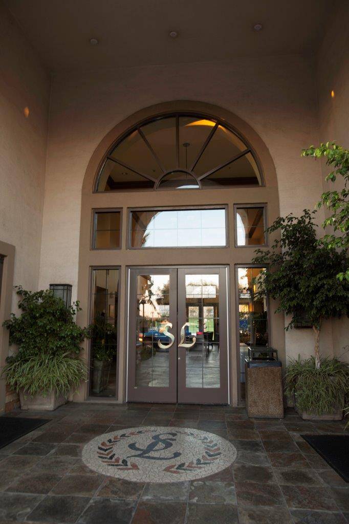 Sierra Lakes Golf Club | restaurant | 16600 Clubhouse Dr, Fontana, CA 92336, USA | 9093502500 OR +1 909-350-2500