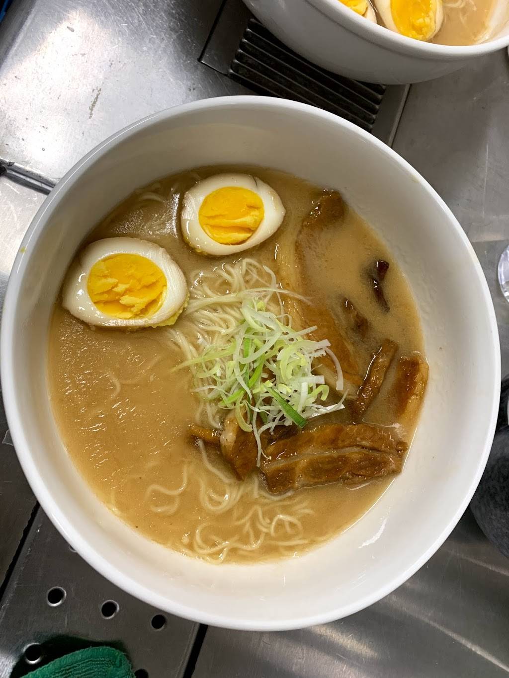 Live to Eat | restaurant | 842 E Ojai Ave, Ojai, CA 93023, USA | 8056400201 OR +1 805-640-0201