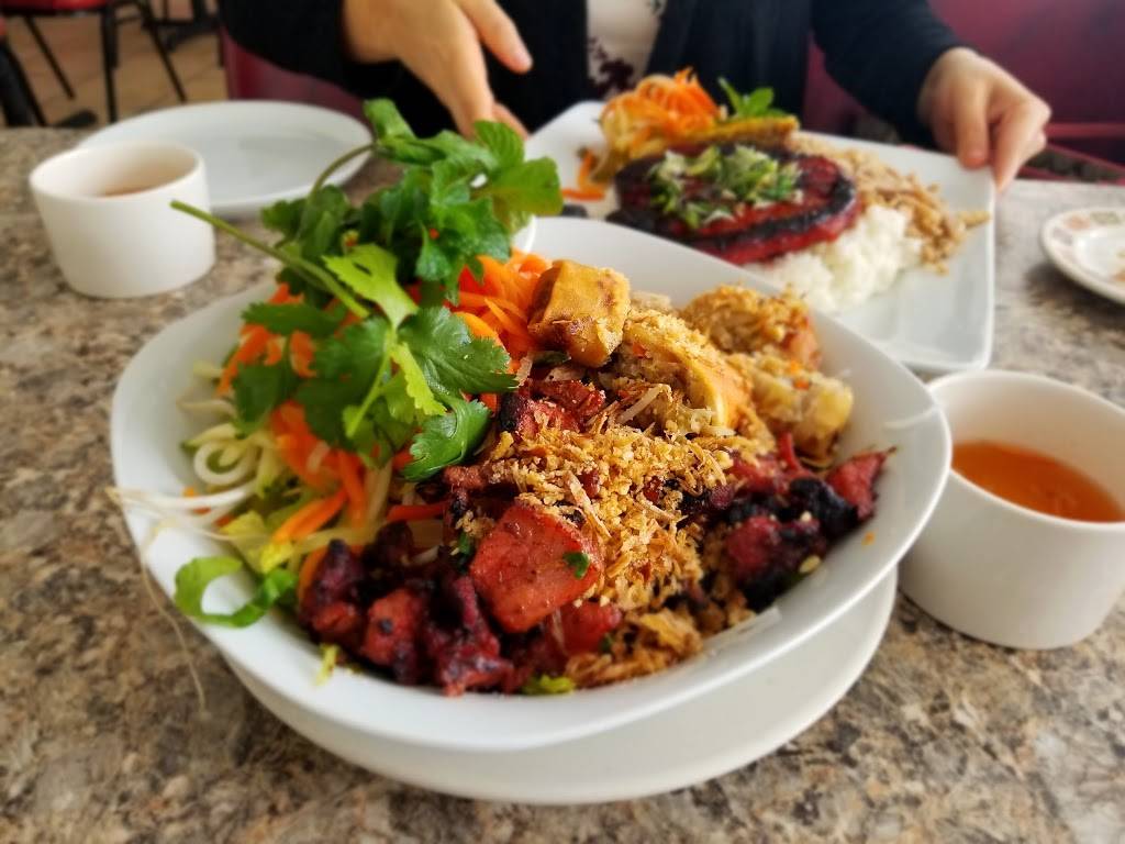 Mekong Restaurant | restaurant | 2013 Wade Hampton Blvd, Greenville, SC 29615, USA | 8642441314 OR +1 864-244-1314