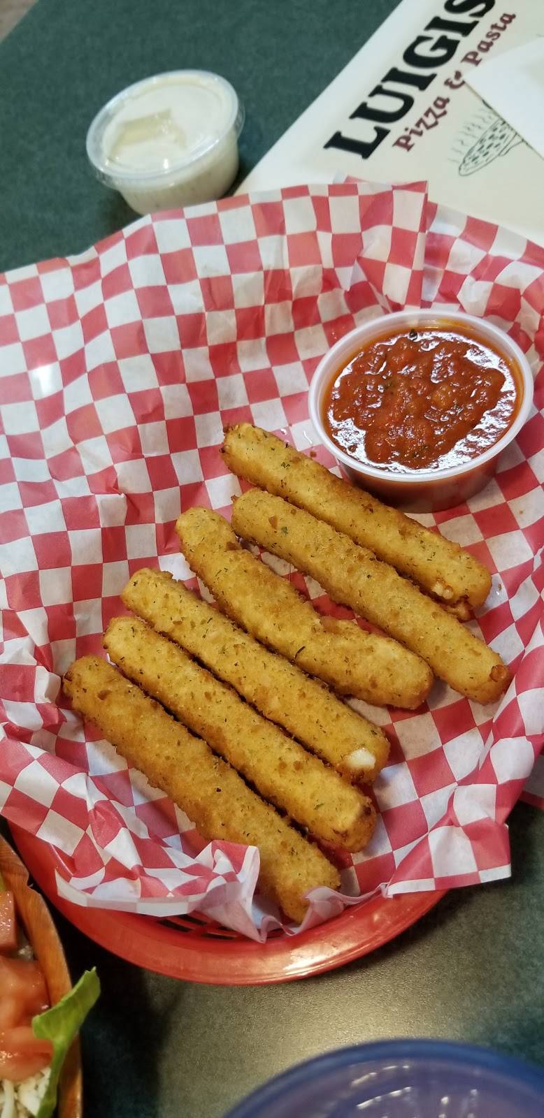 Luigis Pizza And Pasta | restaurant | 75 Belle Mill Rd, Red Bluff, CA 96080, USA | 5305279226 OR +1 530-527-9226