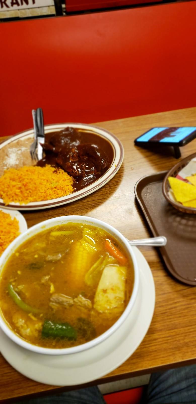 El Charrito Taqueria #1 | restaurant | 8012 S Tacoma Way, Lakewood, WA 98499, USA | 2534742040 OR +1 253-474-2040