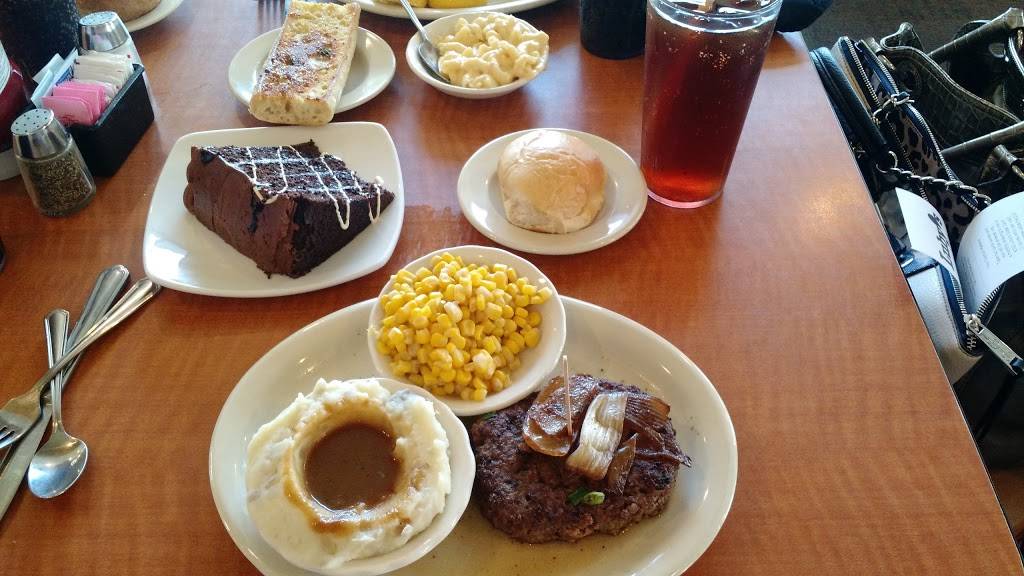 Lubys | restaurant | 18206 Blanco Rd, San Antonio, TX 78258, USA | 2105453994 OR +1 210-545-3994