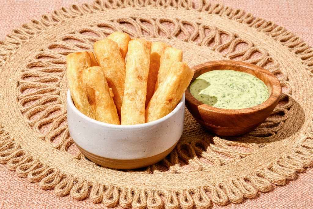 Cross & Ocho | restaurant | 420 State St, Madison, WI 53703, USA | 8663051115 OR +1 866-305-1115