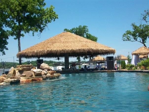 Shady Gators | restaurant | 132 Sweet William Rd, Lake Ozark, MO 65049, USA | 5733656464 OR +1 573-365-6464