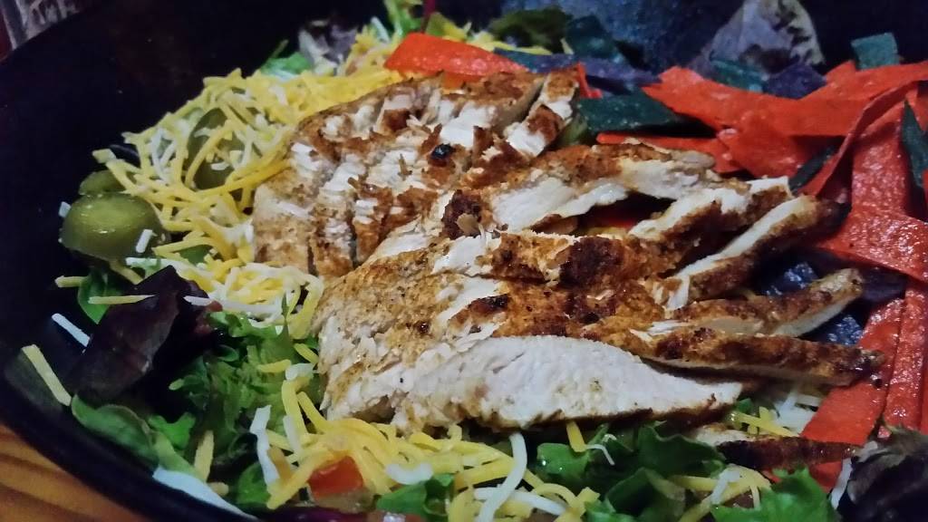 d.d. Peckers Wing Shack | restaurant | 1660 Savannah Hwy, Charleston, SC 29407, USA | 8434024567 OR +1 843-402-4567