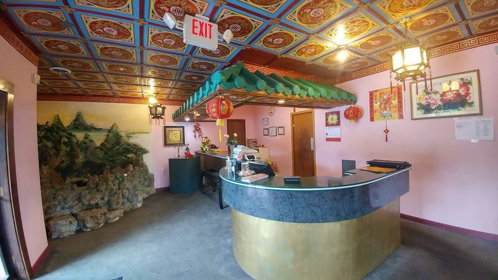 China House | restaurant | 118 2nd St, Coralville, IA 52241, USA | 3193388885 OR +1 319-338-8885