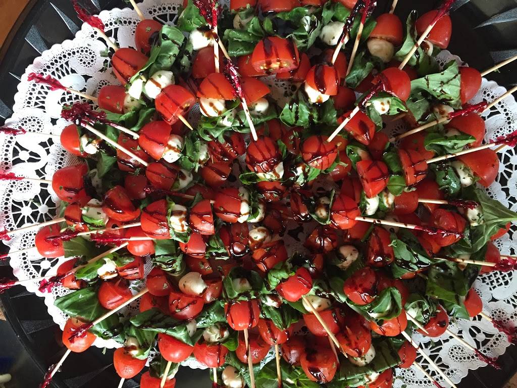 Rosos Cafe Catering | restaurant | 185 Genesee St 2nd floor, Utica, NY 13501, USA | 3157357676 OR +1 315-735-7676