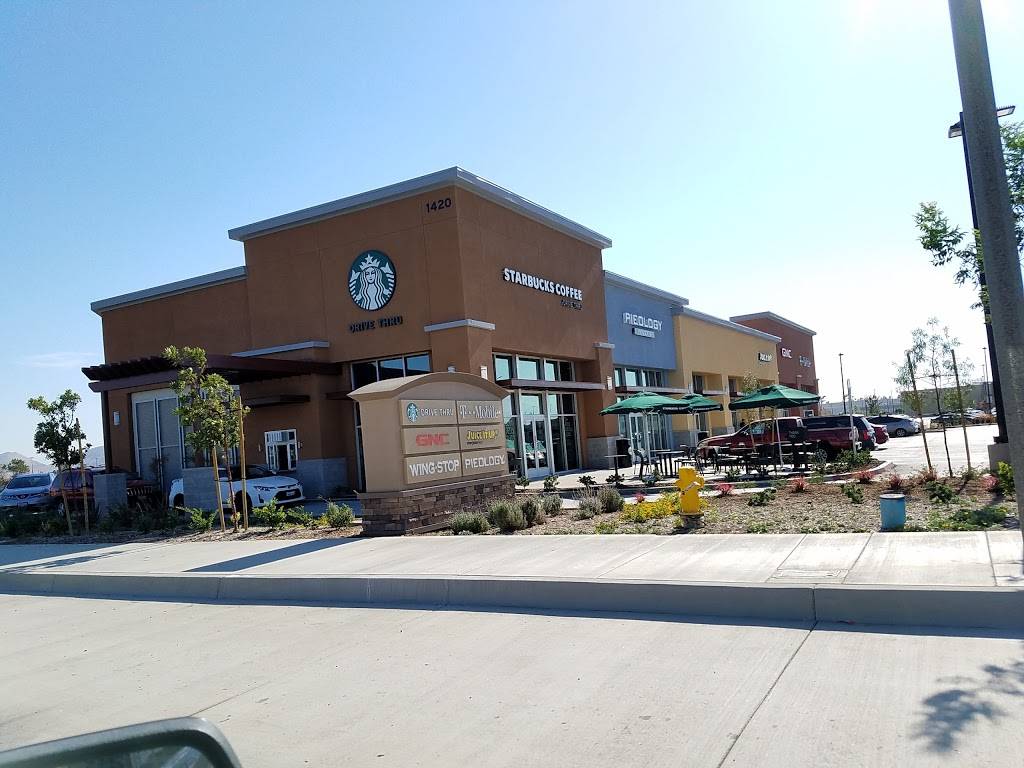 Starbucks | cafe | 1420 S Riverside Ave, Rialto, CA 92376, USA | 9098790279 OR +1 909-879-0279