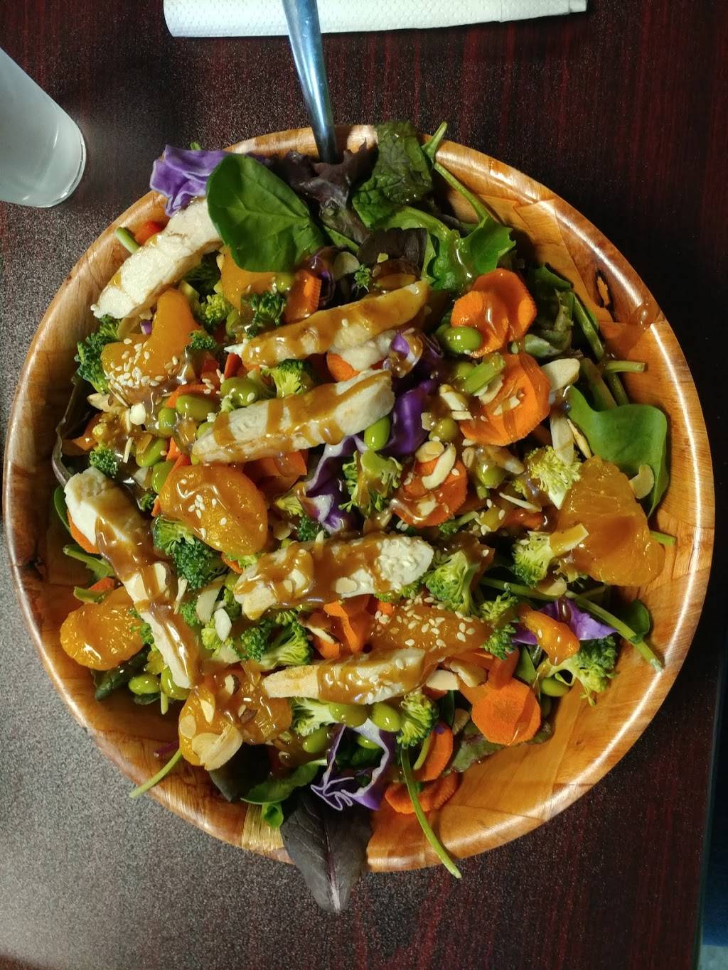 Gardens Gourmet Salads | restaurant | 1623 E 72nd St #300, Tacoma, WA 98404, USA | 2534333736 OR +1 253-433-3736