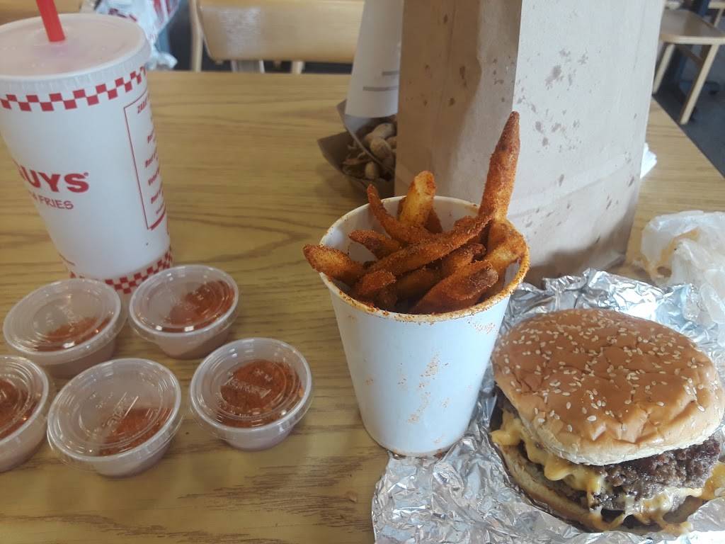 Five Guys | meal takeaway | 2544 S Adams Rd, Rochester, MI 48309, USA | 2482993483 OR +1 248-299-3483