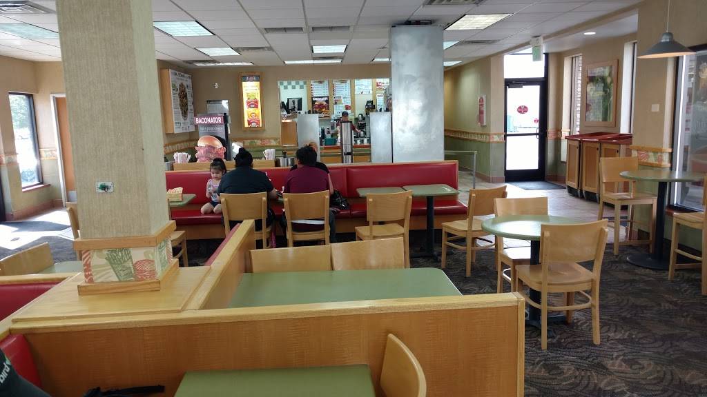Wendys | restaurant | 562 E 400 S, Salt Lake City, UT 84102, USA | 8013280821 OR +1 801-328-0821