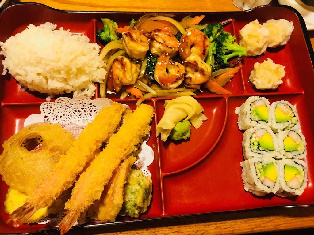 Fuji Japanese Restaurant | restaurant | 3253 NJ-35, Hazlet, NJ 07730, USA | 7328887951 OR +1 732-888-7951