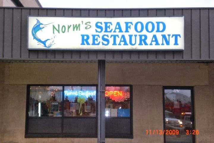 Norms Seafood Restaurant | restaurant | 121 South St, Plainville, MA 02762, USA | 5086953722 OR +1 508-695-3722