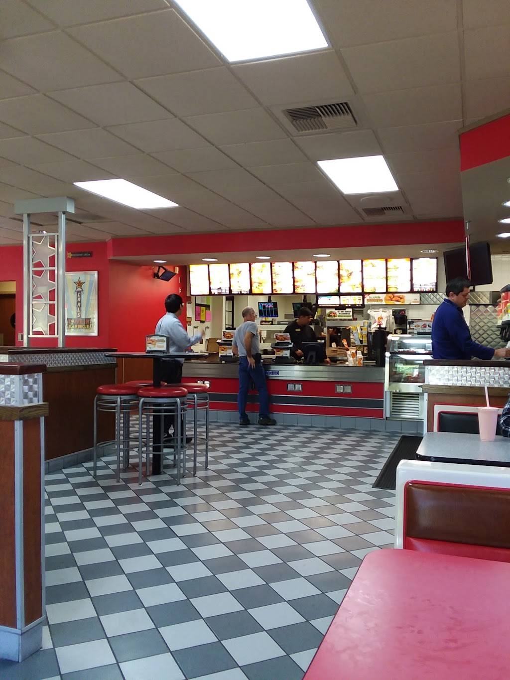 Carls Jr. | restaurant | 660 Hacienda Dr, Vista, CA 92081, USA | 7607320605 OR +1 760-732-0605