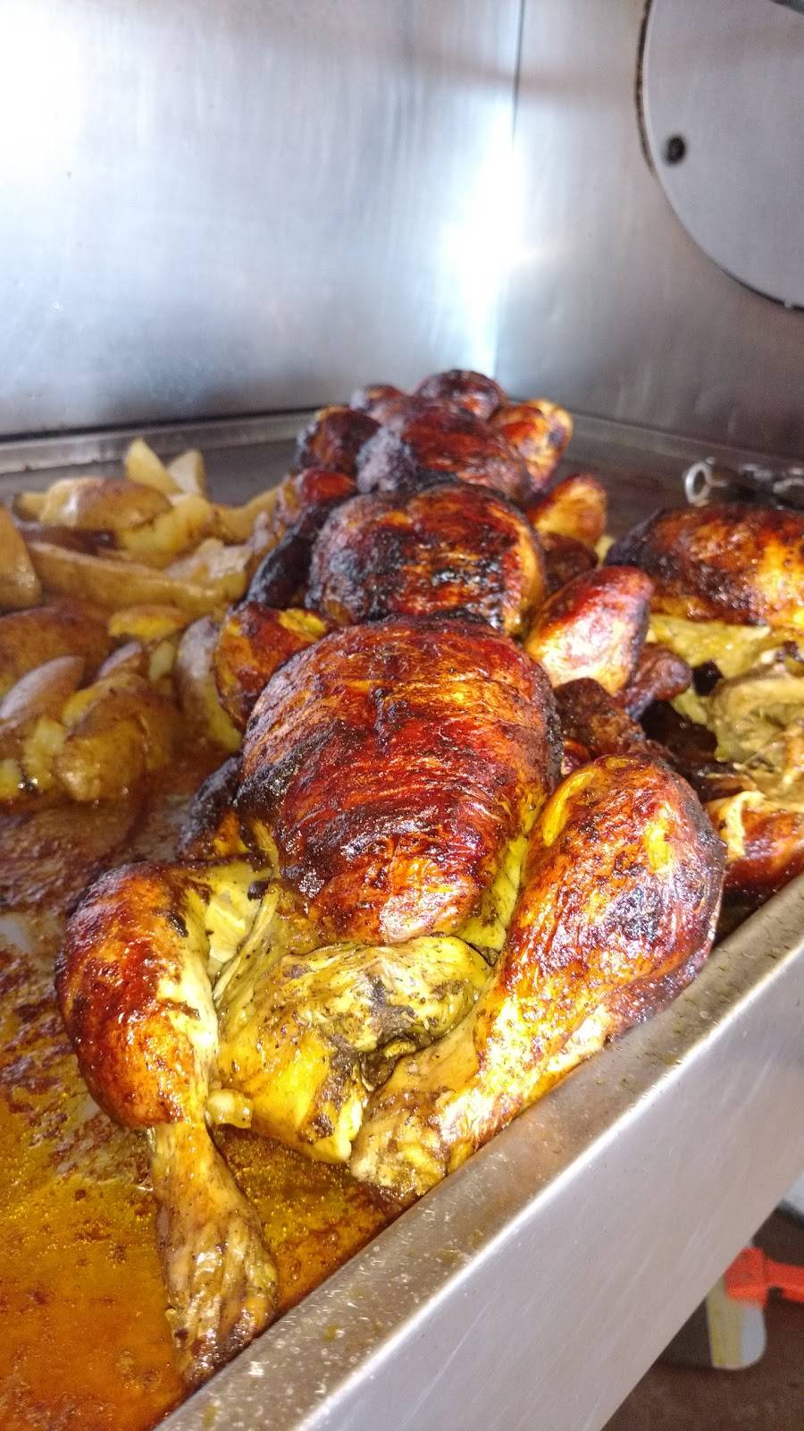 Pollos Playas | restaurant | Lic. Martin Careaga 1010, Los Altos, 22536 Tijuana, B.C., Mexico | 016646567211 OR +52 664 656 7211
