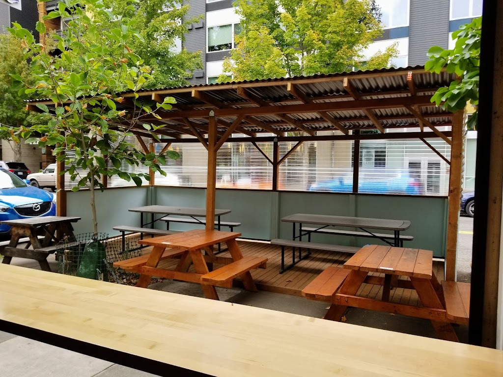 Samurai Blue Sushi & Ramen | restaurant | 3807 N Mississippi Ave, Portland, OR 97227, USA | 5032841020 OR +1 503-284-1020