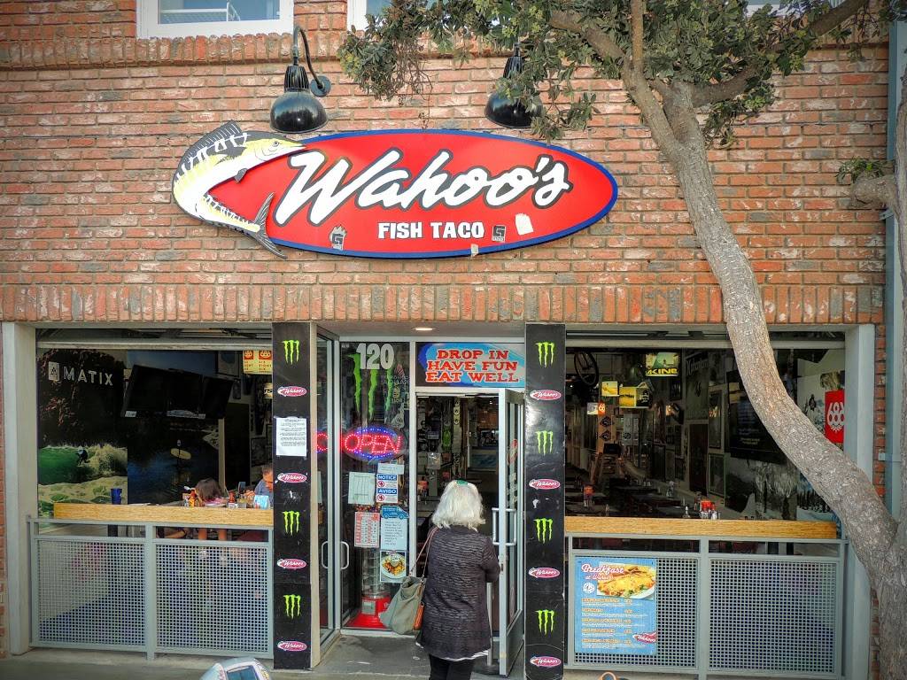 Wahoos Fish Taco | restaurant | 120 Main St, Huntington Beach, CA 92648, USA | 7145362050 OR +1 714-536-2050