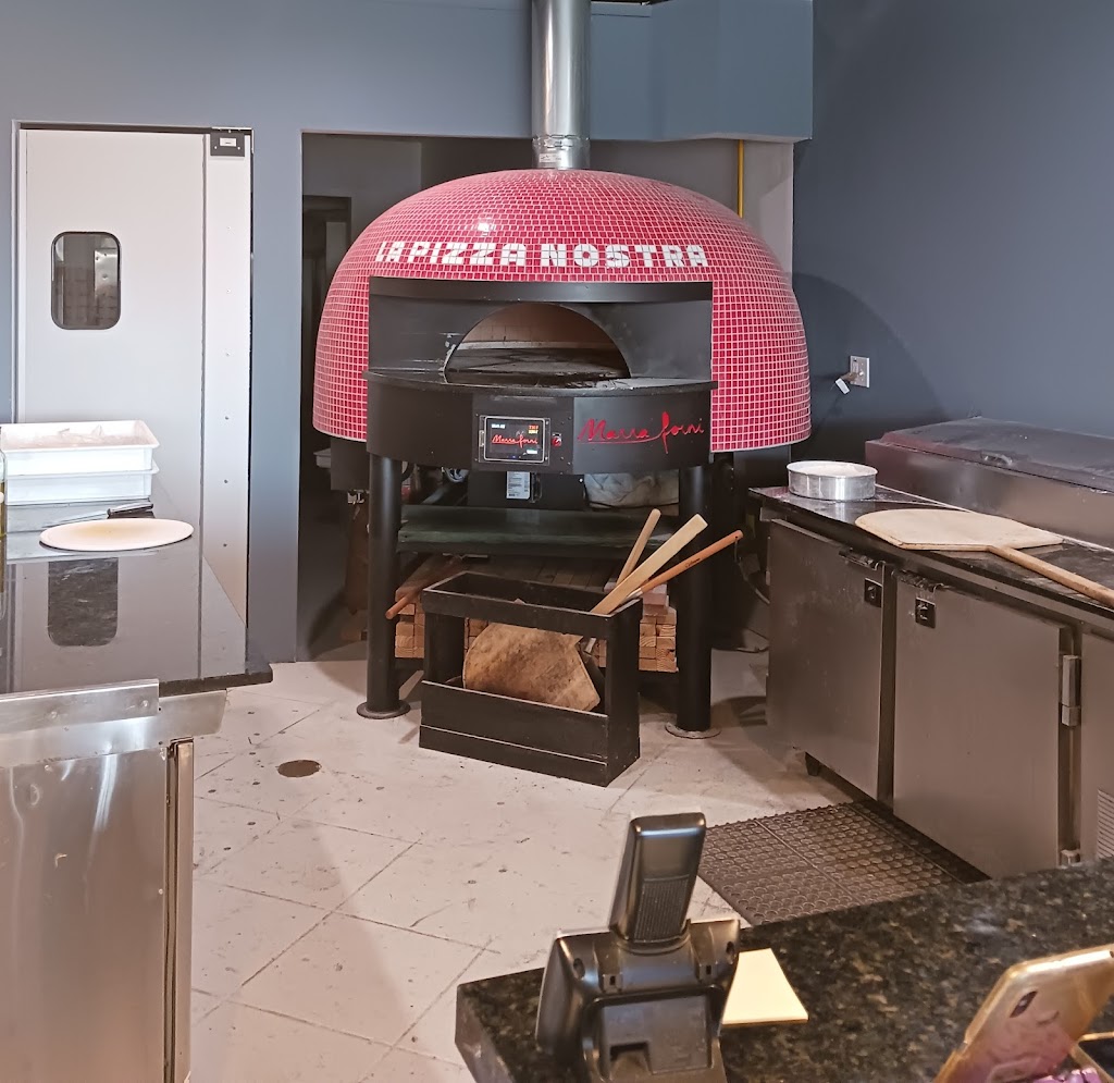 La Pizza Nostra | restaurant | 10793 Biscayne Blvd, Miami, FL 33161, USA | 3054561148 OR +1 305-456-1148