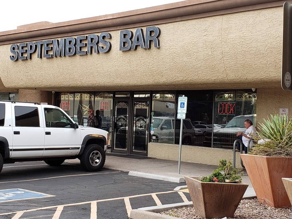 Septembers Bar & Grill | night club | 500 W Southern Ave, Mesa, AZ 85210, USA | 4809695373 OR +1 480-969-5373