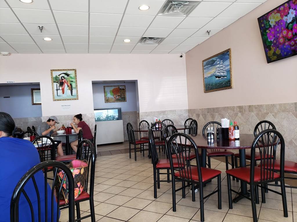 Saigon Diamond | restaurant | 31075 John R Rd, Madison Heights, MI 48071, USA | 2485914941 OR +1 248-591-4941