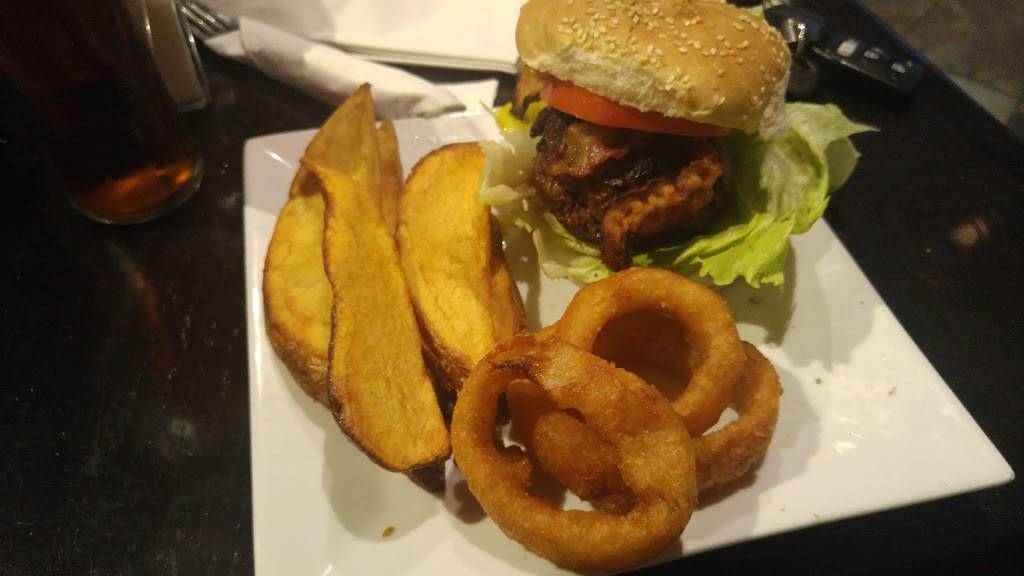 RF OSullivans Lynn | restaurant | 151 Central Ave, Lynn, MA 01901, USA | 3394404564 OR +1 339-440-4564