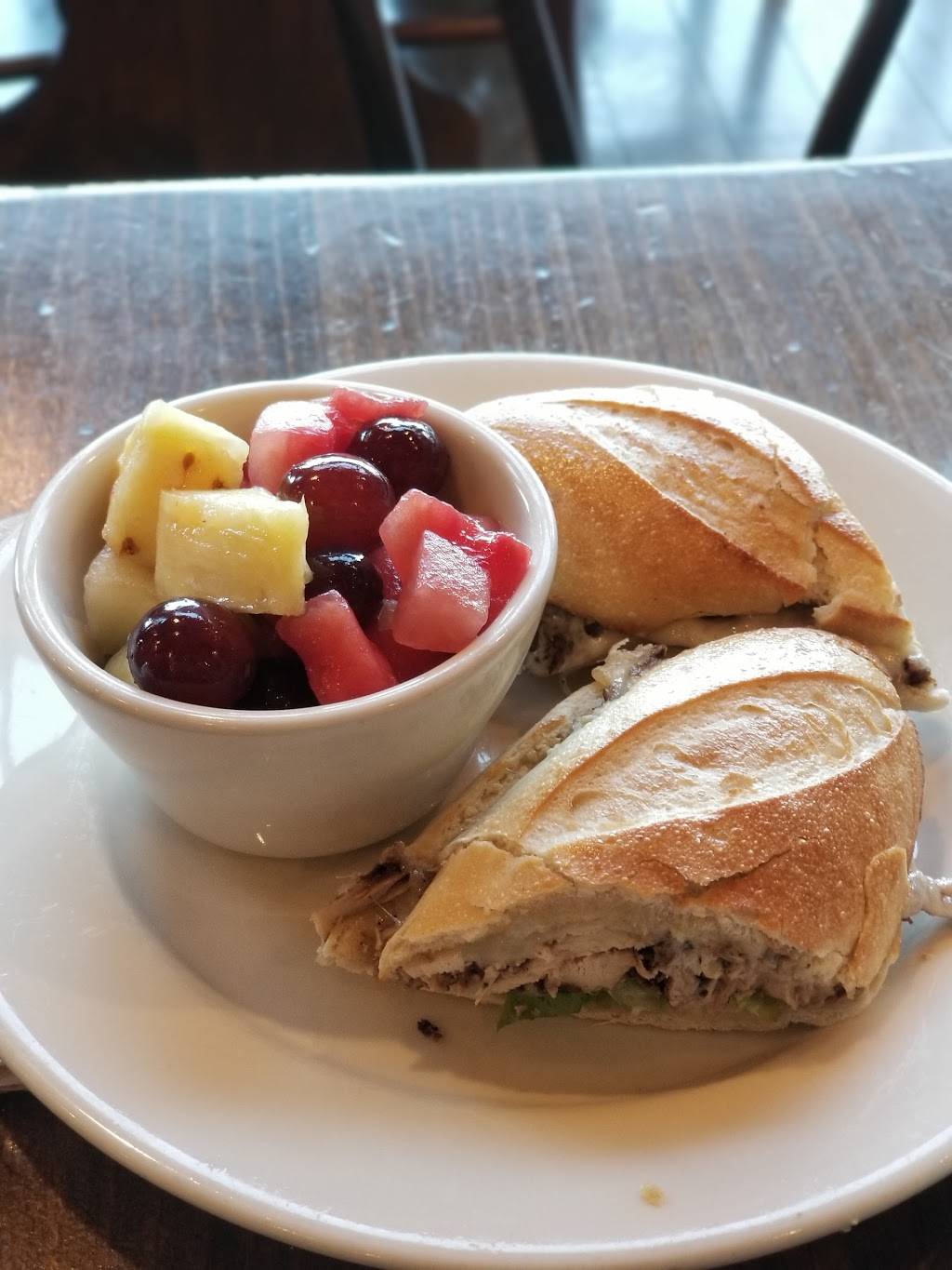 la Madeleine French Bakery & Café Tanglewood | cafe | 5885 San Felipe St #100, Houston, TX 77057, USA | 8327261315 OR +1 832-726-1315