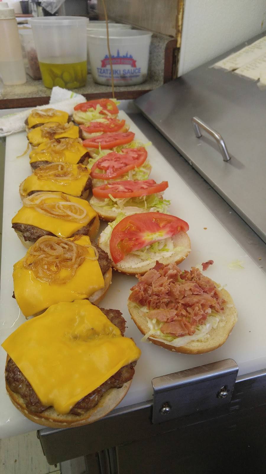 Marinos Pizza | restaurant | 300 W Atlantic St, South Hill, VA 23970, USA | 4344472979 OR +1 434-447-2979