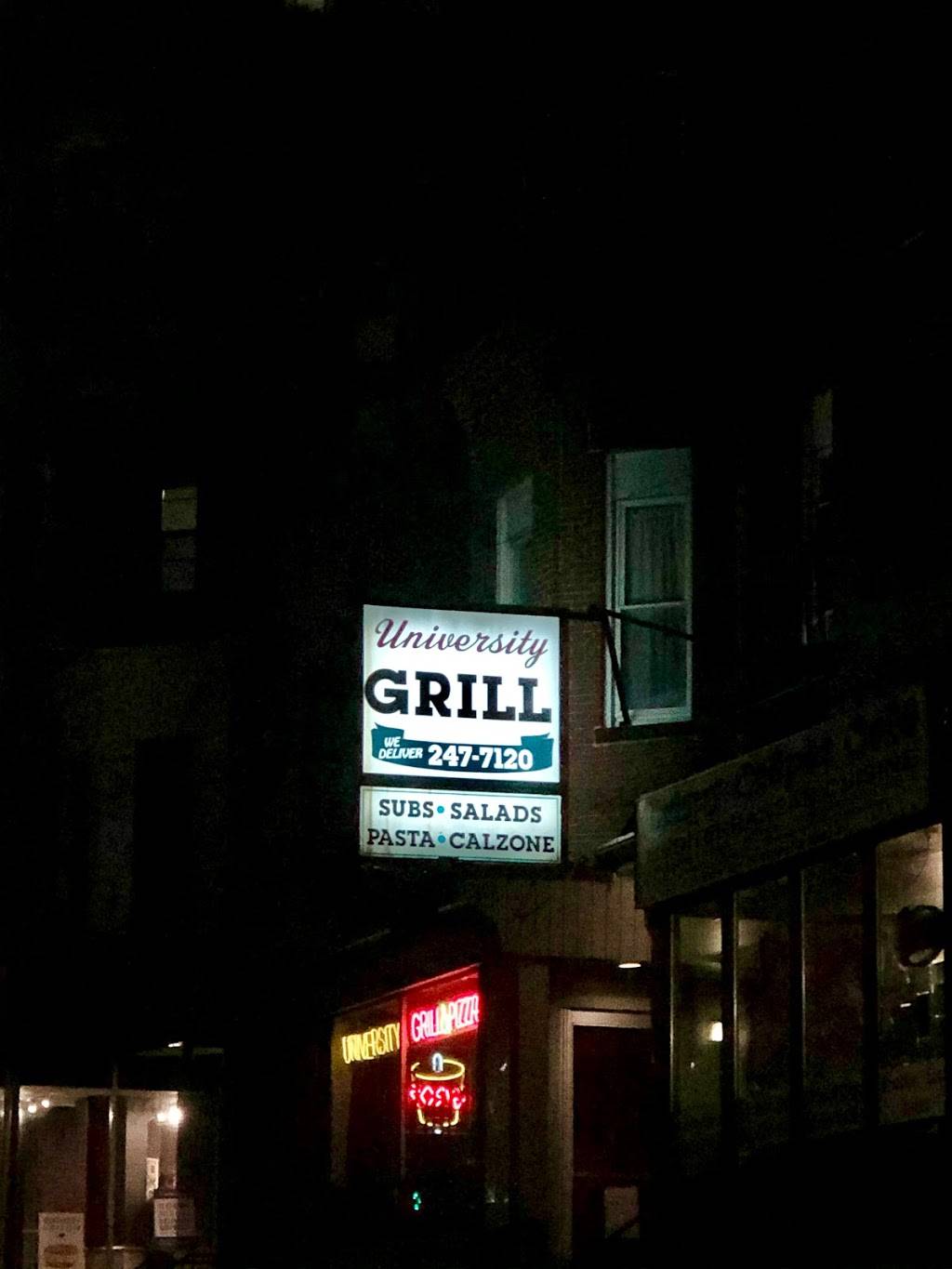 University Grill & Pizza | restaurant | 712 Commonwealth Avenue #1, Boston, MA 02215, USA | 6172477120 OR +1 617-247-7120