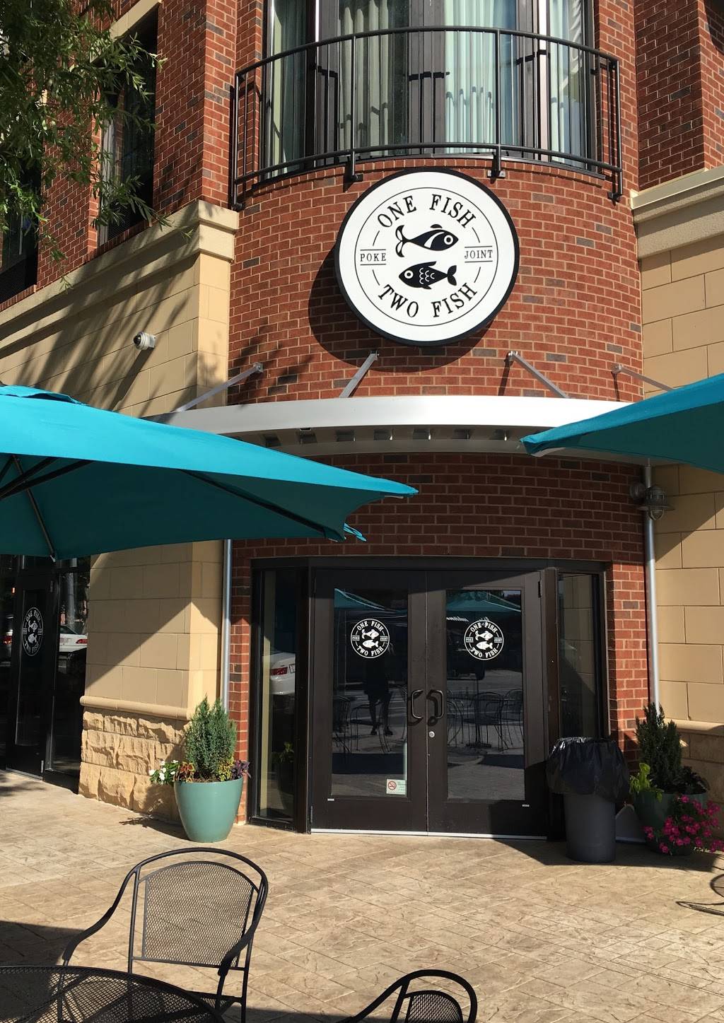 One Fish Two Fish Poke | restaurant | 370 E Main St Suite 140, Carrboro, NC 27510, USA | 9192405532 OR +1 919-240-5532