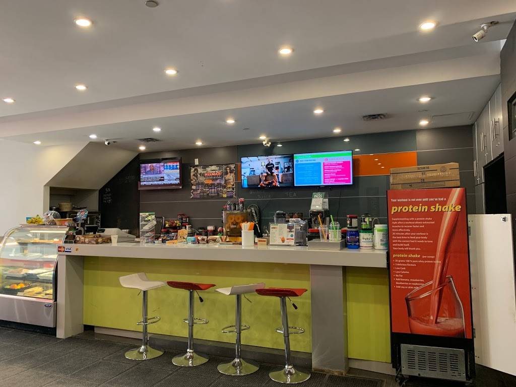 X Cafe | restaurant | 110 Eglinton Ave E, Toronto, ON M4P 1E2, Canada | 6473457150 OR +1 647-345-7150