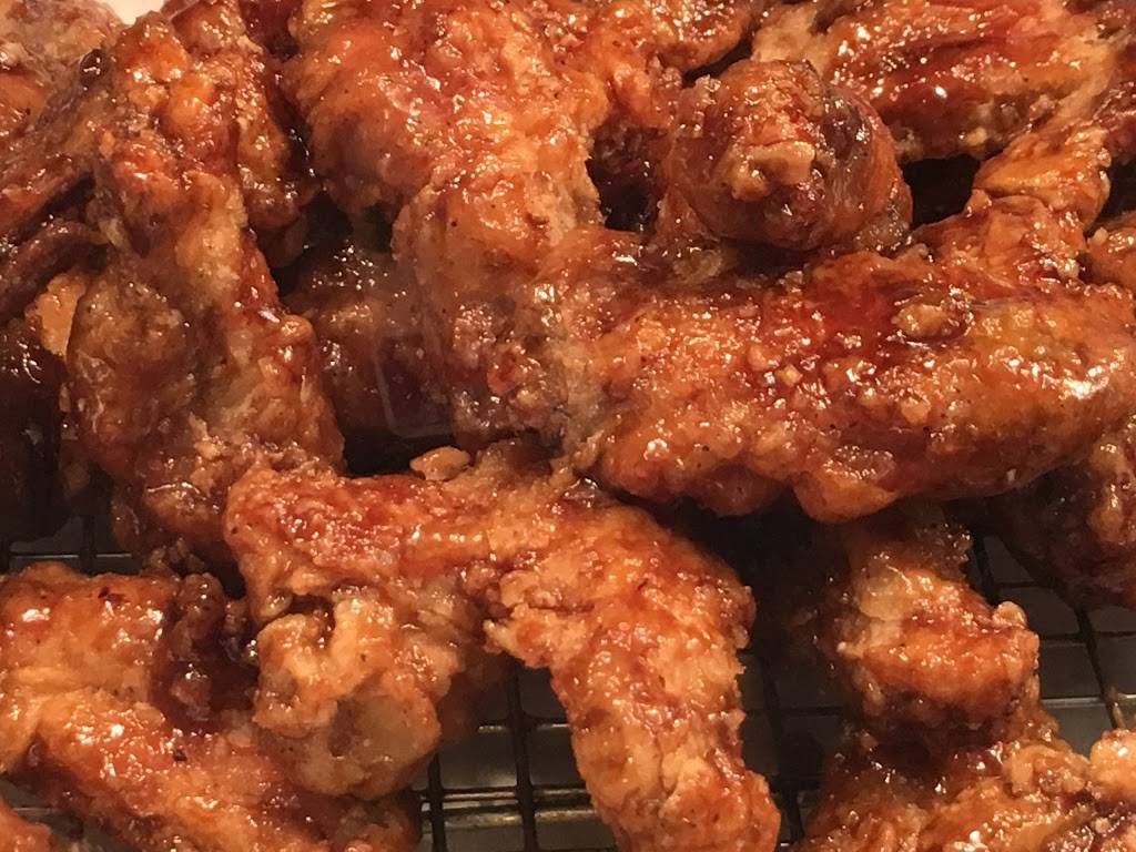 Coras Best Chicken Wings | restaurant | 168 Cesar Chavez St, St Paul, MN 55107, USA | 6512210020 OR +1 651-221-0020