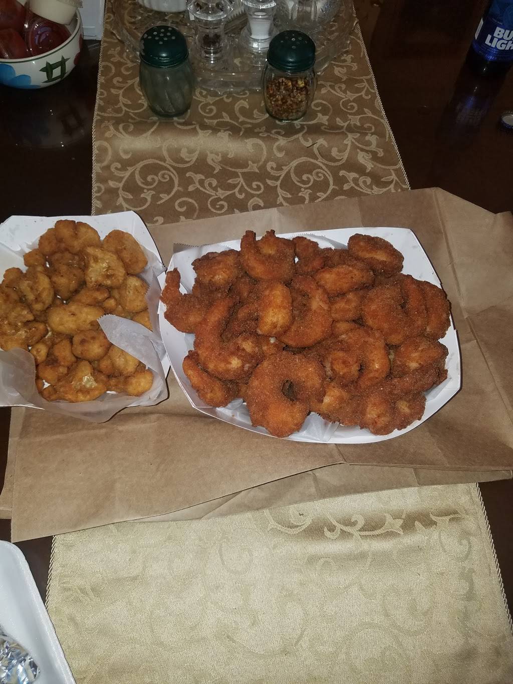 Hienies McCarthys | restaurant | 9869 W 143rd St, Orland Park, IL 60462, USA | 7083490390 OR +1 708-349-0390