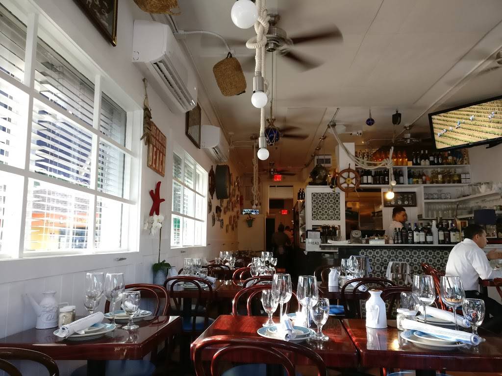 Sapore di Mare | restaurant | 3111 Grand Ave, Miami, FL 33133, USA | 3054768292 OR +1 305-476-8292