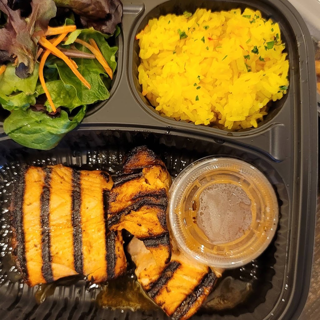 Willie T’s Seafood Shack | restaurant | 1735 Business Center Dr, Reston, VA 20190, USA | 5714717877 OR +1 571-471-7877