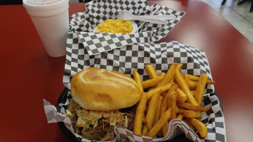 Tys Smokehouse | restaurant | 7174 Stage Rd #101, Bartlett, TN 38133, USA | 9013848111 OR +1 901-384-8111