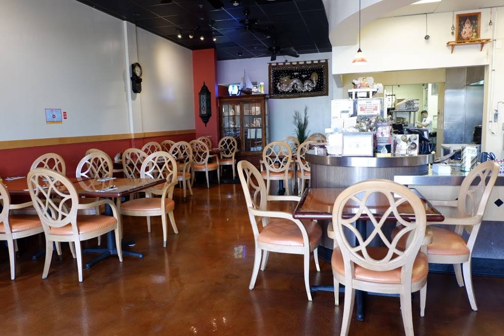 Surang Thai Kitchen | restaurant | 5455 S Fort Apache Rd #105, Las Vegas, NV 89148, USA | 7023850021 OR +1 702-385-0021