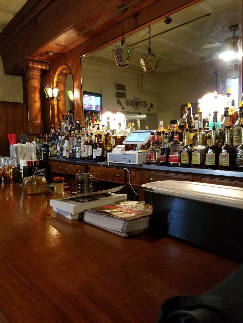 The Weaversville Inn | cafe | 9079, 6916 Weaversville Rd, Northampton, PA 18067, USA | 6105029881 OR +1 610-502-9881