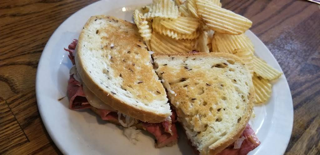 Currys | restaurant | 864 Kenmore Ave, Buffalo, NY 14216, USA | 7164470502 OR +1 716-447-0502