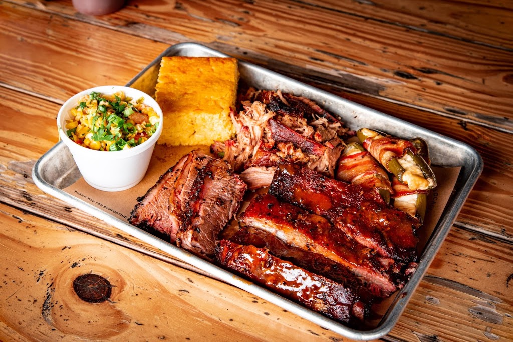 4 Rivers Smokehouse | restaurant | 1817 Thomasville Rd #100, Tallahassee, FL 32303, USA | 8444748377 OR +1 844-474-8377
