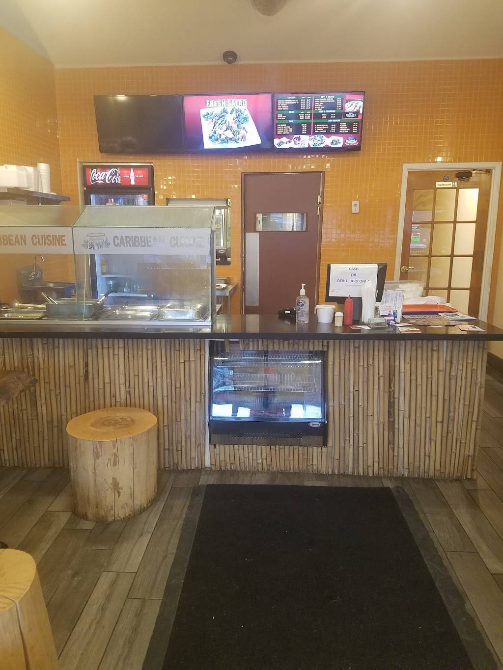 Potluck | restaurant | 21 Dundas St E, Mississauga, ON L5A 1V9, Canada | 9055665555 OR +1 905-566-5555