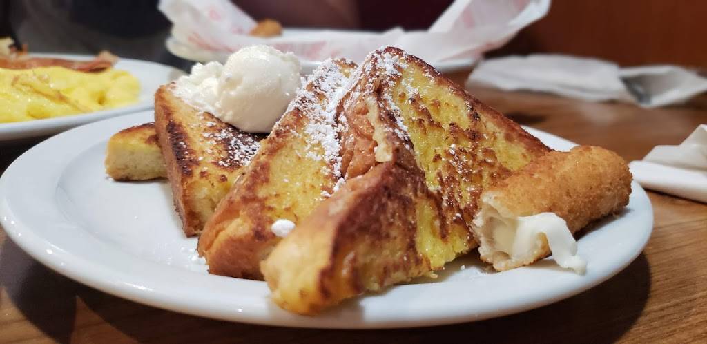 Dennys | restaurant | 1504 Gillette Rd, Pomona, CA 91768, USA | 9094616854 OR +1 909-461-6854